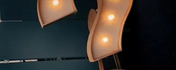 Pubs with Quiz Nights - Find local pubs nearby